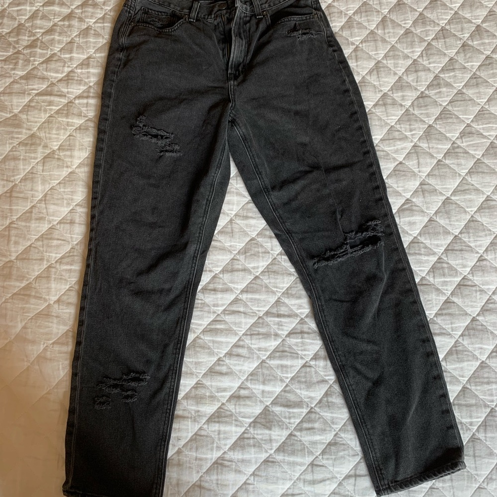 American Eagle Ripped Boyfriend Jeans
